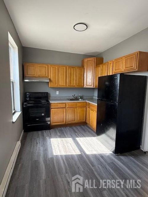 439 Barclay Street, Perth Amboy, NJ, 08861 | Card Image