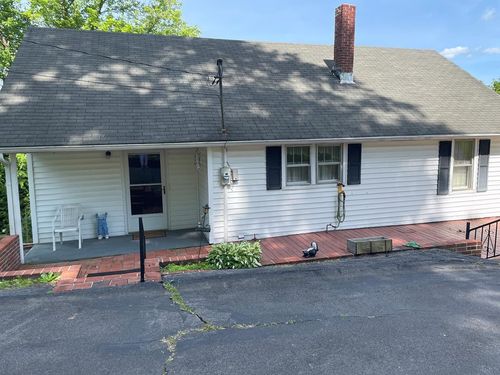 419 Adams St, Marion, VA, 24354-2024 | Card Image