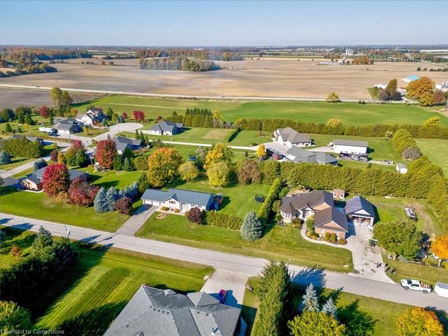 4566 Meadowview Dr, House other with 6 bedrooms, 3 bathrooms and 6 parking in Sebringville ON | Image 32