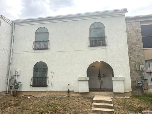 1326 Klondike St, San Antonio, TX, 78245-1511 | Card Image
