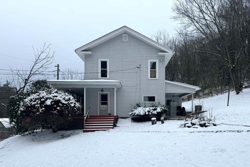 11 Parks Rd, Brookville, PA, 15825-2913 | Card Image