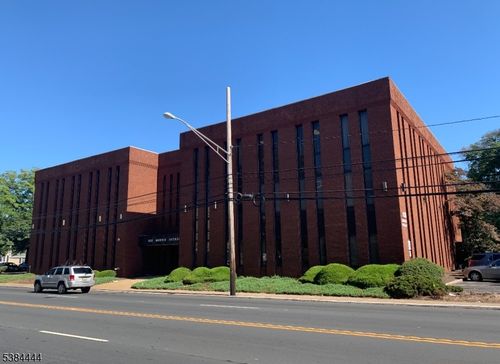 100 Morris Ave, Springfield, NJ, 07081-1427 | Card Image