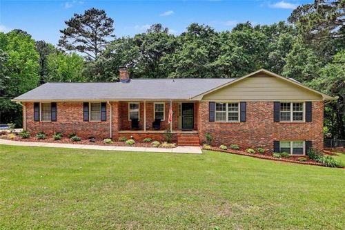 1161 Woodlands Rd, Watkinsville, GA, 30677-1993 | Card Image