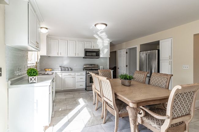 2418 Phillip Dr, House other with 5 bedrooms, 4 bathrooms and 2 parking in Zion IL | Image 13