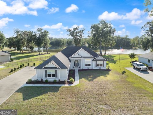 321 Harbour Island Cir, Waverly, GA, 31565-2892 | Card Image