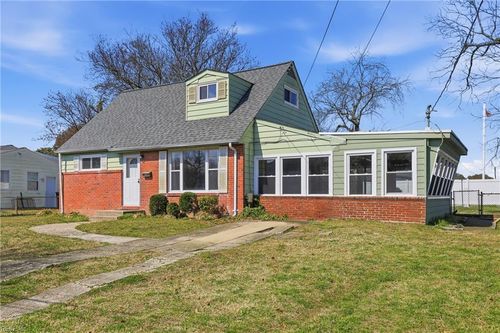 4928 Clover Street, Virginia Beach, VA, 23462 | Card Image