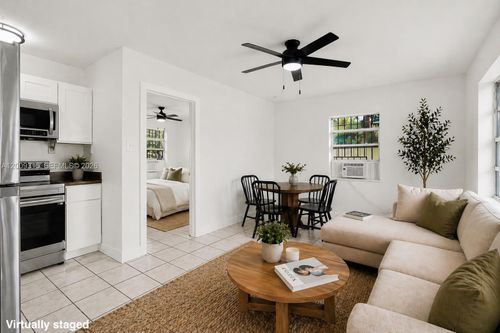a-105 Nw 7th Ave, Homestead, FL, 33030 | Card Image