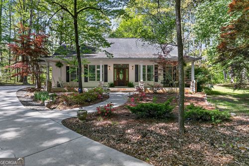 5475 Bethlehem Rd, Fairburn, GA, 30213-2318 | Card Image