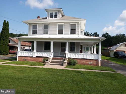 200 E Aaron Sq, AARONSBURG, PA, 16820 | Card Image