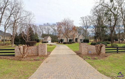 218 Walton Chase, Perry, GA, 31069-4512 | Card Image