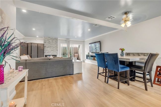 APT-5 - 534 E Hazel St, Townhouse with 2 bedrooms, 3 bathrooms and 2 parking in Inglewood CA | Image 11