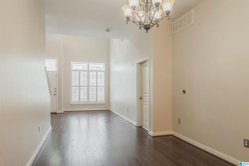 137-2020 5th Ave S, BIRMINGHAM, AL, 35233-2145 | Card Image