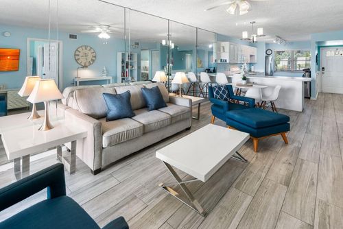 apt-202w-1901 S Roosevelt Blvd, Key West, FL, 33040-5271 | Card Image