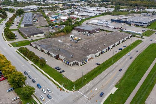 {{alt}} | Card Image