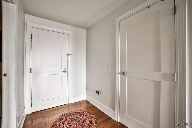 Foyer | Image 9