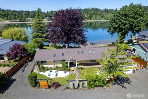 295 Se Bayview Rd, Shelton, WA, 98584-8373 | Card Image