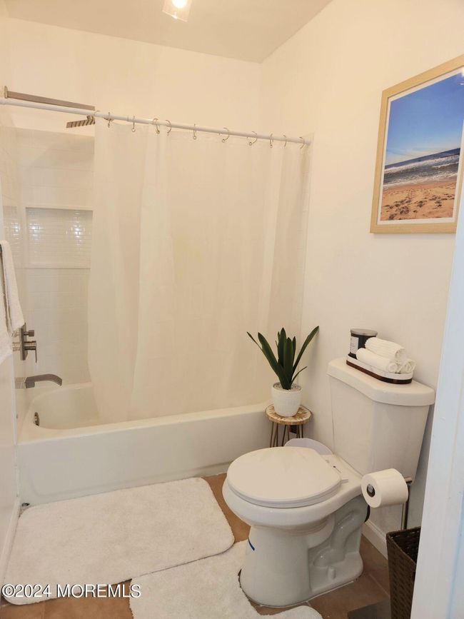 1092 Windlass Dr, House other with 3 bedrooms, 3 bathrooms and null parking in Stafford Twp NJ | Image 13