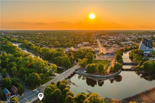 7-180 Gordon St, Guelph, ON, N1G1X1 | Card Image