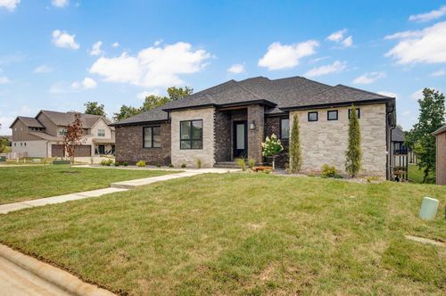 6006 S Maryland Ave, Springfield, MO, 65810-3030 | Card Image