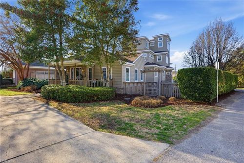 401 55th St, Virginia Beach, VA, 23451-2215 | Card Image