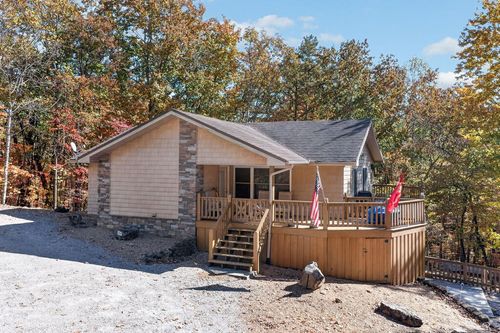 221 Cumberland Cove Rd, Monterey, TN, 38574-7119 | Card Image