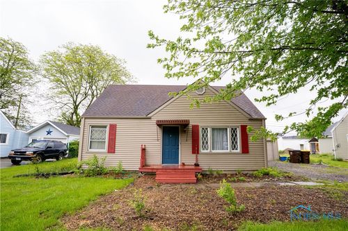 1702 Hopkins St, Defiance, OH, 43512-2453 | Card Image