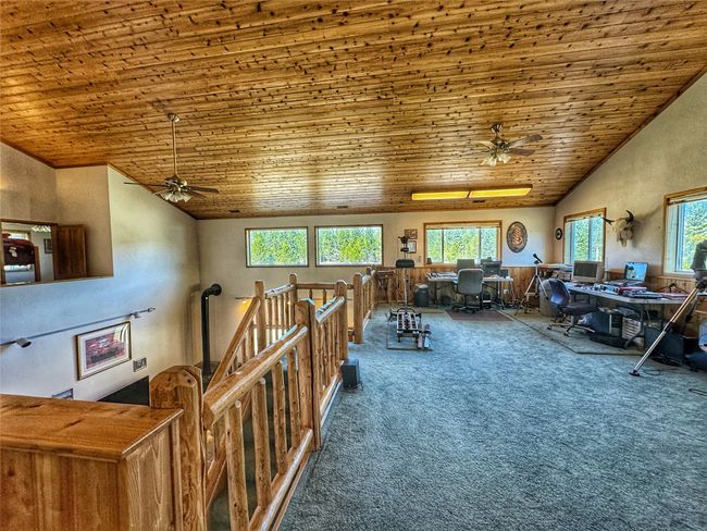 upstairs loft area | Image 30
