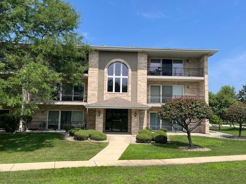 apt-2c-17754 Bernard Dr, Orland Park, IL, 60467-9215 | Card Image