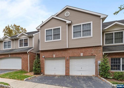 4 Mcmanus Ct, West Orange, NJ, 07052-2978 | Card Image