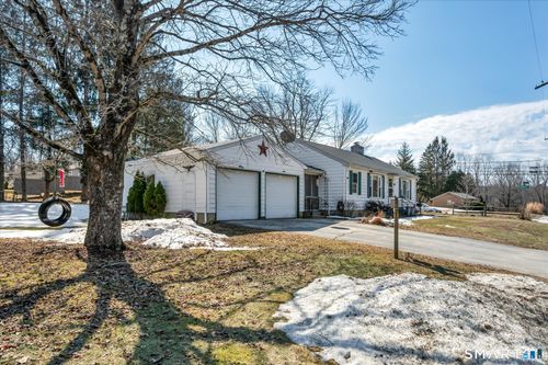 73 Sterling Hill Rd, Moosup, CT, 06354-2029 | Card Image