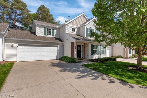 363 Casselberry Place, Twinsburg, OH, 44087 | Card Image
