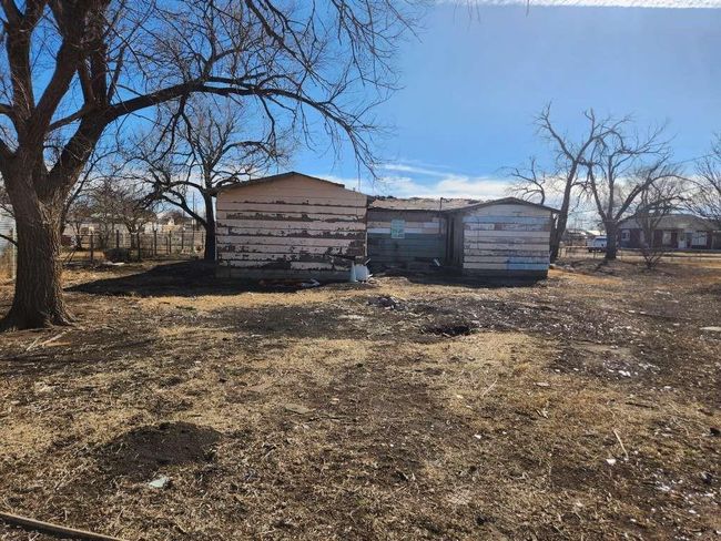 1511 Gray St, House other with 3 bedrooms, 1 bathrooms and null parking in Plainview TX | Image 20