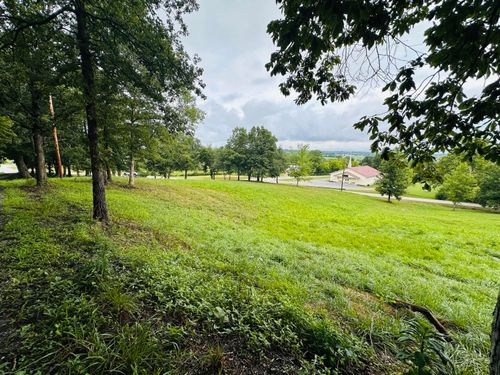 100 Spencer Ln, Winchester, KY, 40391-9123 | Card Image
