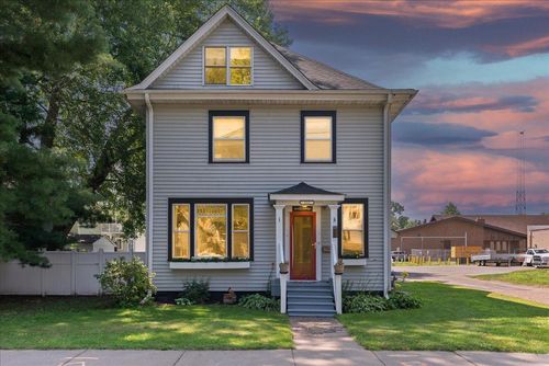 232 E 1st St, New Richmond, WI, 54017-1827 | Card Image