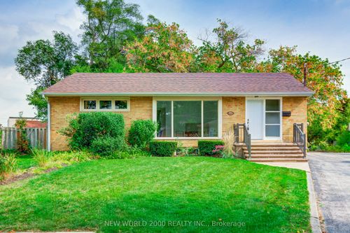 21 Restever Gate, Etobicoke, ON, M9W4B8 | Card Image