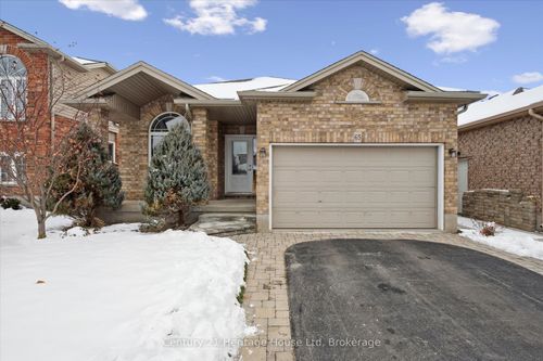 65 Norton Dr, Guelph, ON, N1E7K8 | Card Image