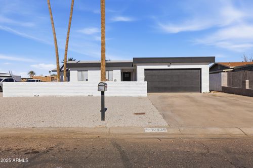 10428 W Calle De Plata, Phoenix, AZ, 85037-5545 | Card Image