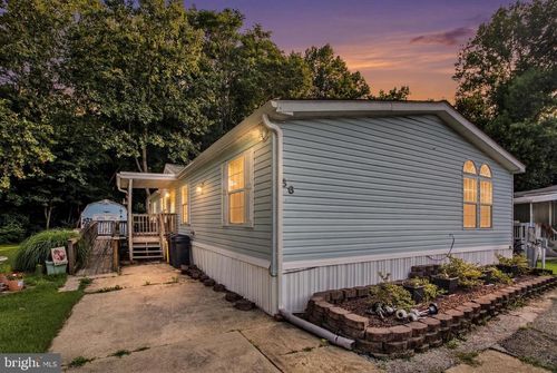 86 Edward Ln, LOTHIAN, MD, 20711-9407 | Card Image