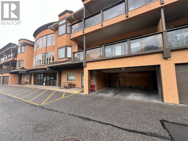 237 - 3996 Beach Ave, Condo with 2 bedrooms, 2 bathrooms and 1 parking in Peachland BC | Image 4