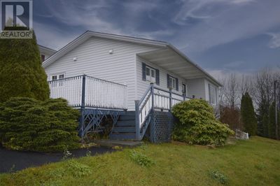 32 Bunker Hill, House other with 3 bedrooms, 1 bathrooms and null parking in Carbonear NL | Image 3