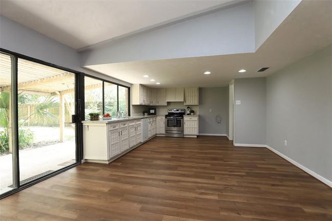 3903 Coltwood Dr, House other with 3 bedrooms, 2 bathrooms and 2 parking in Spring TX | Image 11