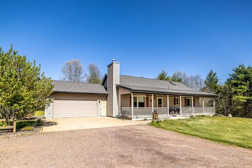 N5890 Timber Ln, Black River Falls, WI, 54615 | Card Image