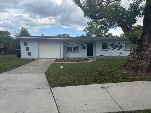 901 Baltimore Dr, Orlando, FL, 32810-5516 | Card Image