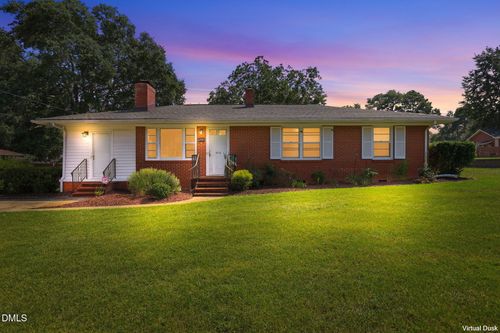 909 Brooks Ave, Garner, NC, 27529-3812 | Card Image