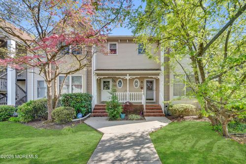 125 Northampton Dr, Holmdel, NJ, 07733-1152 | Card Image