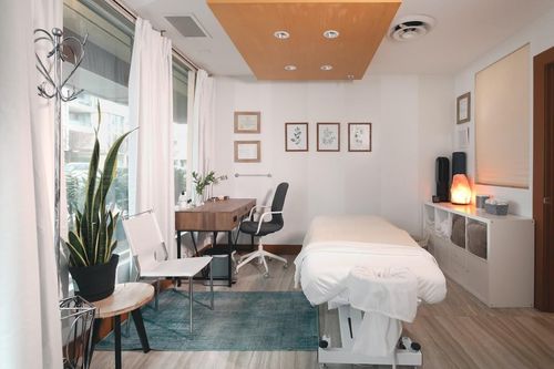 101a-1440 George St, White Rock, BC, V4B4A3 | Card Image