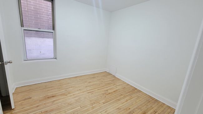 APT-301 - 930 W Belmont Ave, Condo with 2 bedrooms, 1 bathrooms and null parking in Chicago IL | Image 13