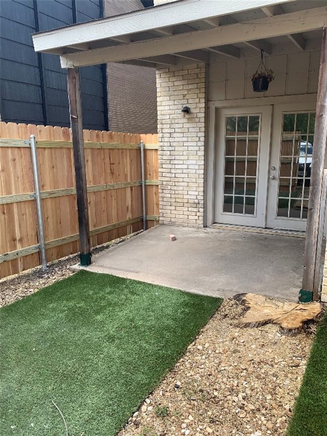 View of patio / terrace with french doors | Image 18