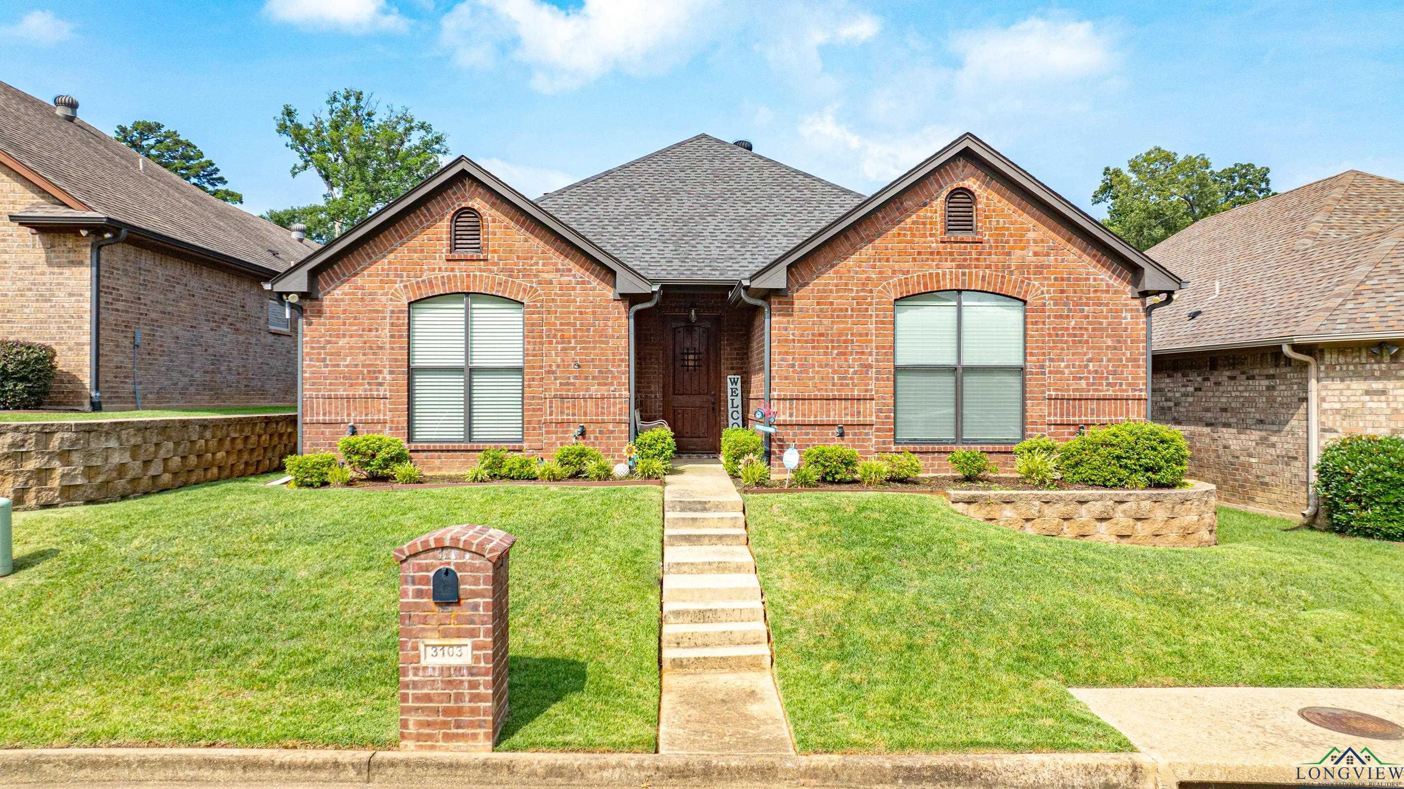 Lismore Ln, Longview, TX 75605
