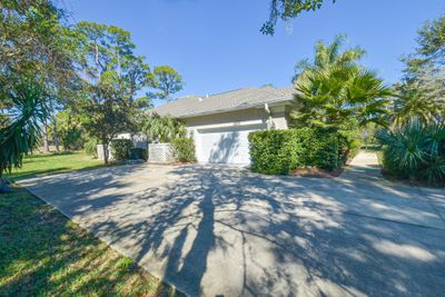 17 Sentry Oak Pl, House other with 3 bedrooms, 2 bathrooms and null parking in Palm Coast FL | Image 3